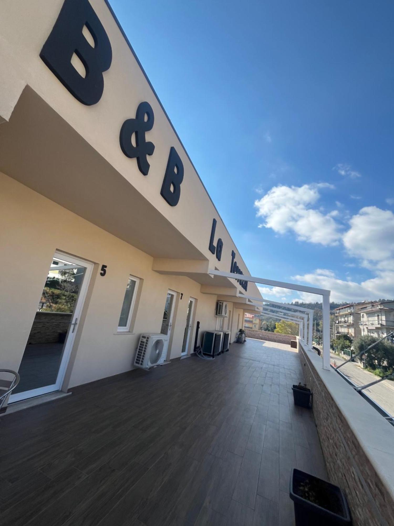 B&B La Terrazza Polifrone Cotronei Exterior foto